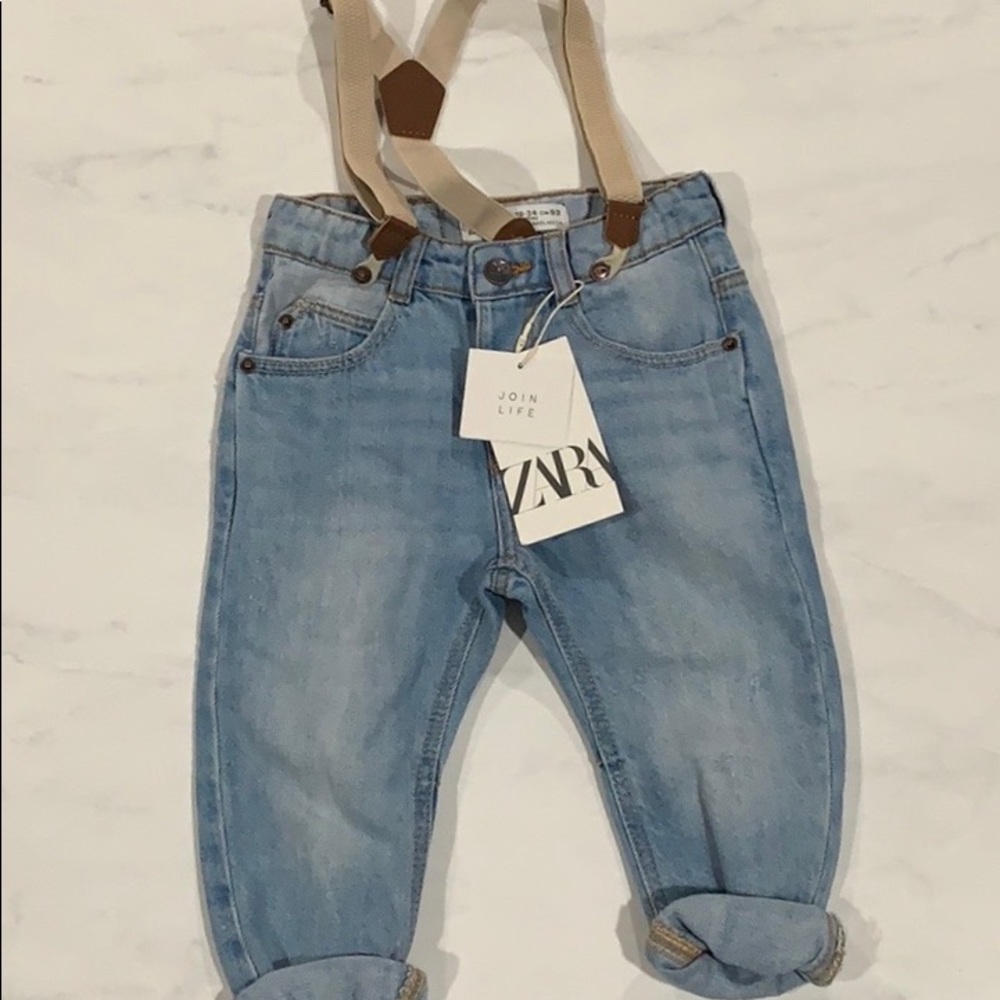 Jeans with suspenders